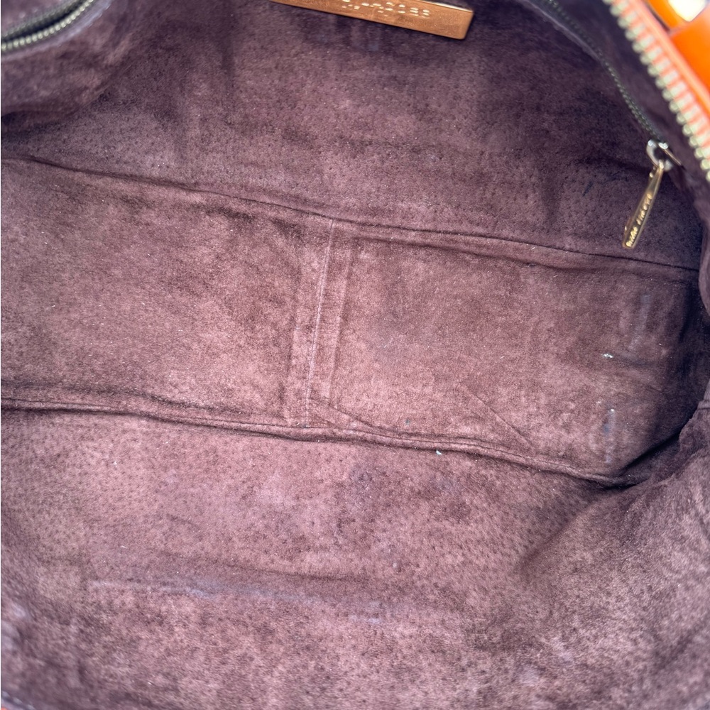 Marc Jacobs Daria Orange Leather Bag with Gold Accents - Picture 8 of 12